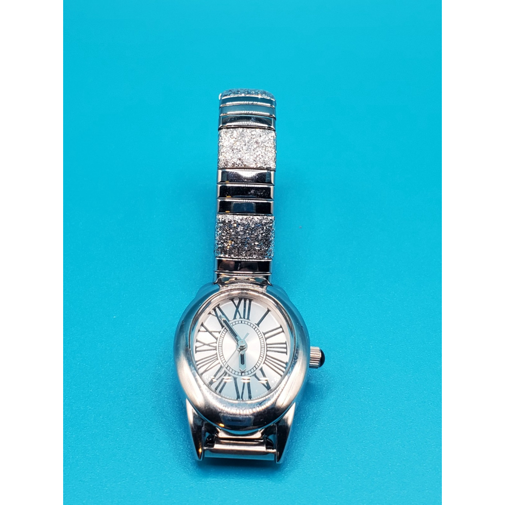 Ladies Quartz Watch - Picture 9 of 9